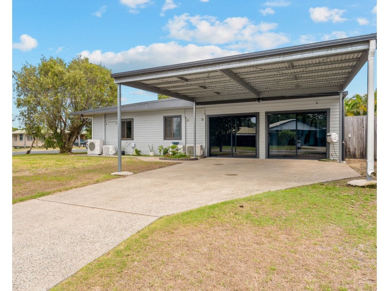 16 Cavanagh Drive, Blacks Beach QLD 4740