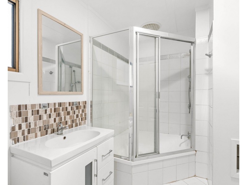 16 Cavanagh Drive, Blacks Beach QLD 4740