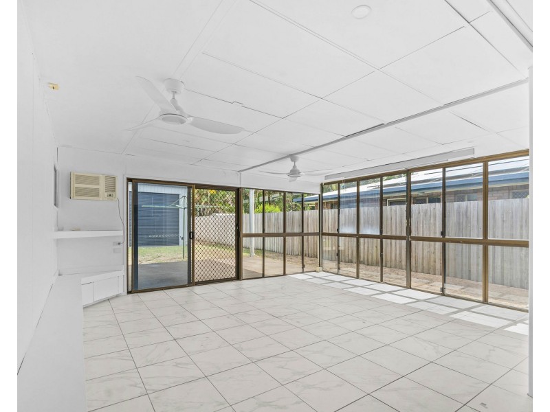 16 Cavanagh Drive, Blacks Beach QLD 4740