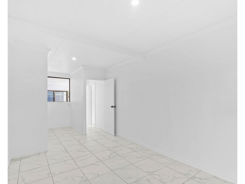 16 Cavanagh Drive, Blacks Beach QLD 4740
