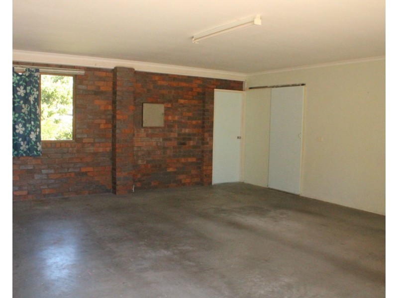 5 Crispin Drive, Mount Pleasant QLD 4740