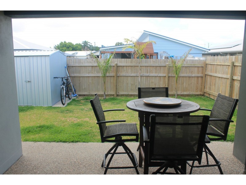 37 Hastings Street, Ooralea QLD 4740