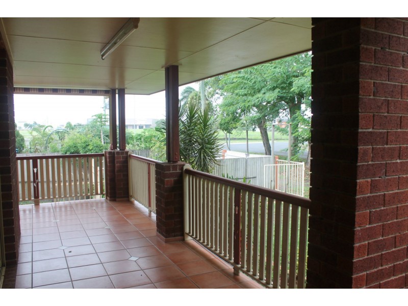 2 Moore Street, East Mackay QLD 4740
