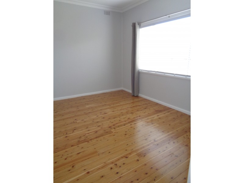 4 Godfrey Street, Goulburn NSW 2580
