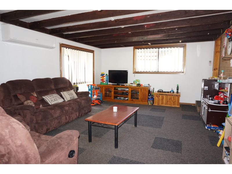 28 Gourock Avenue, Goulburn NSW 2580