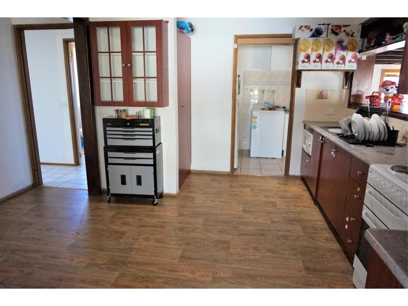 28 Gourock Avenue, Goulburn NSW 2580