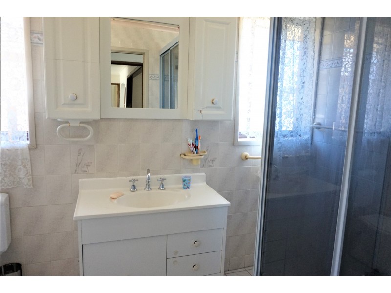 28 Gourock Avenue, Goulburn NSW 2580