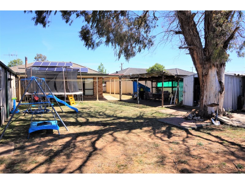 28 Gourock Avenue, Goulburn NSW 2580