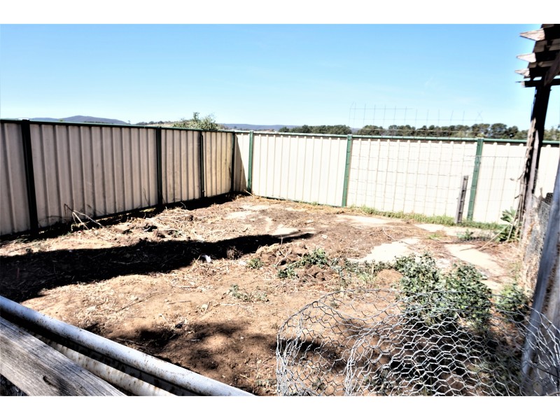 28 Gourock Avenue, Goulburn NSW 2580