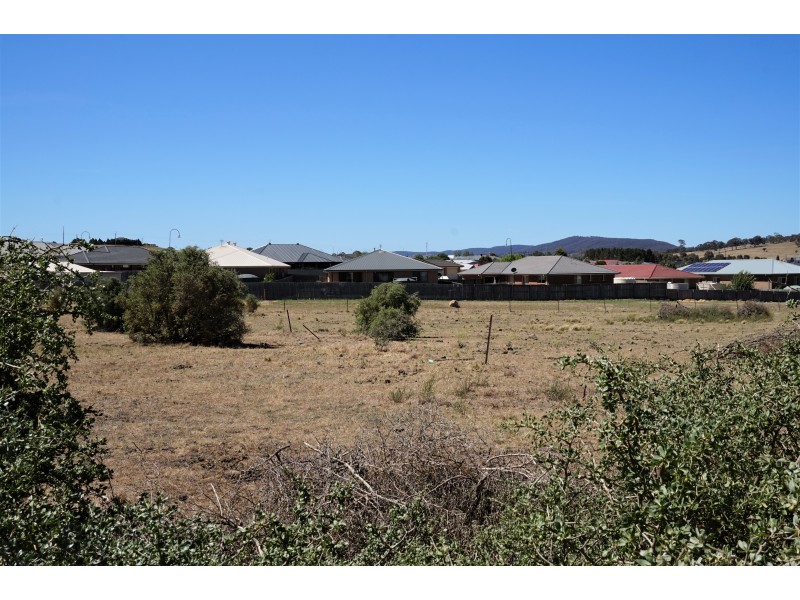 28 Gourock Avenue, Goulburn NSW 2580