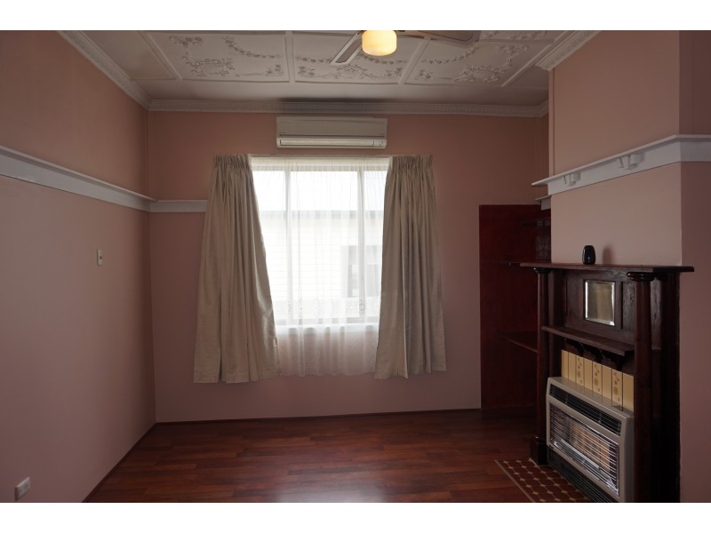 15 Ruby Street, Goulburn NSW 2580