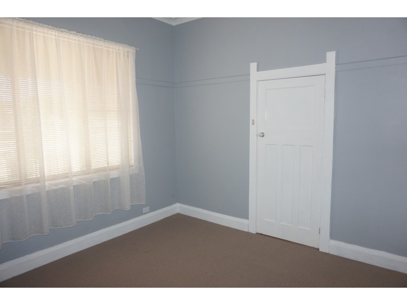 15 Ruby Street, Goulburn NSW 2580