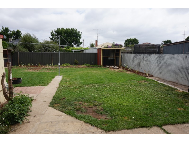 15 Ruby Street, Goulburn NSW 2580