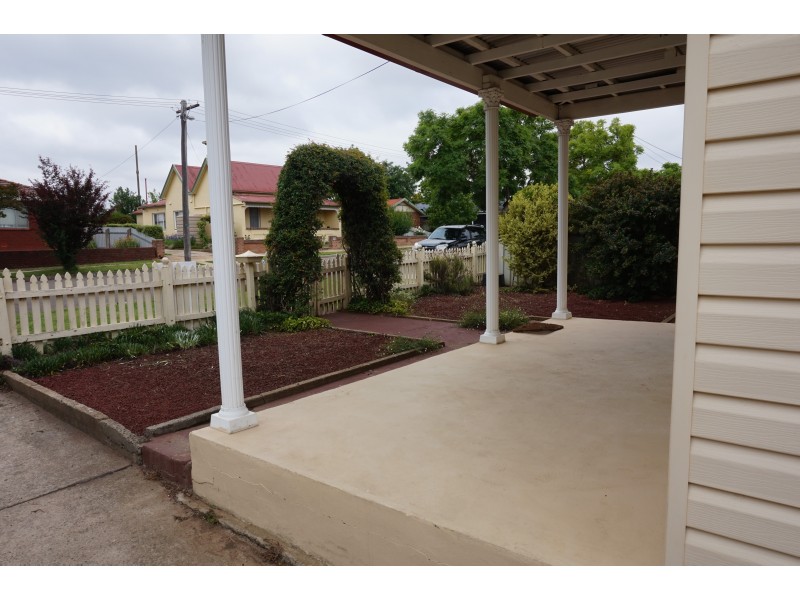 15 Ruby Street, Goulburn NSW 2580