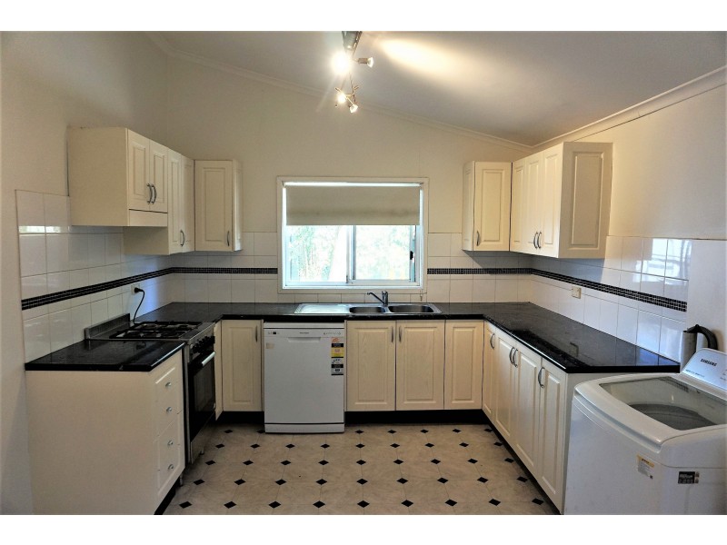 307 Sloane Street, Goulburn NSW 2580