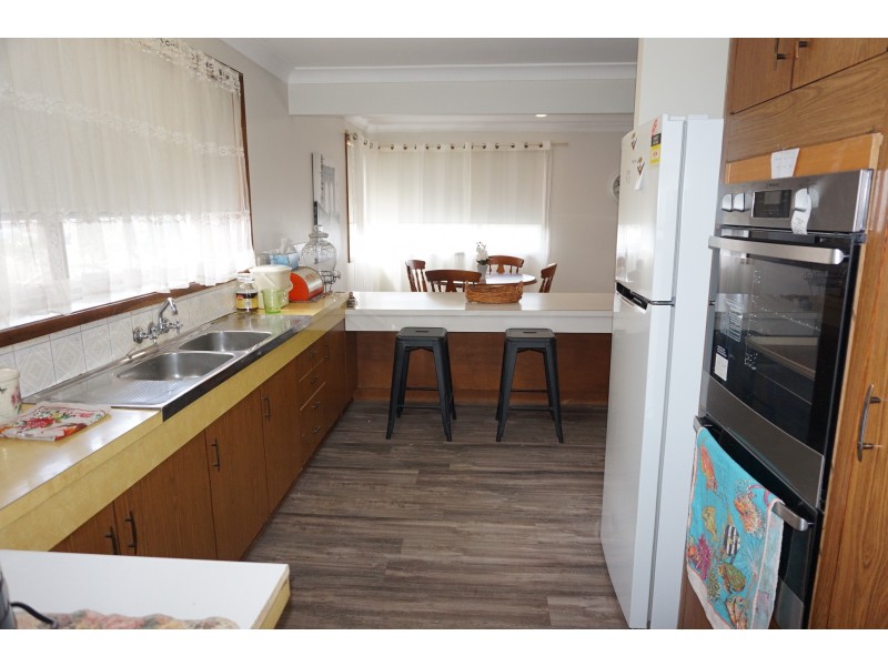 14 Dalley Street, Goulburn NSW 2580