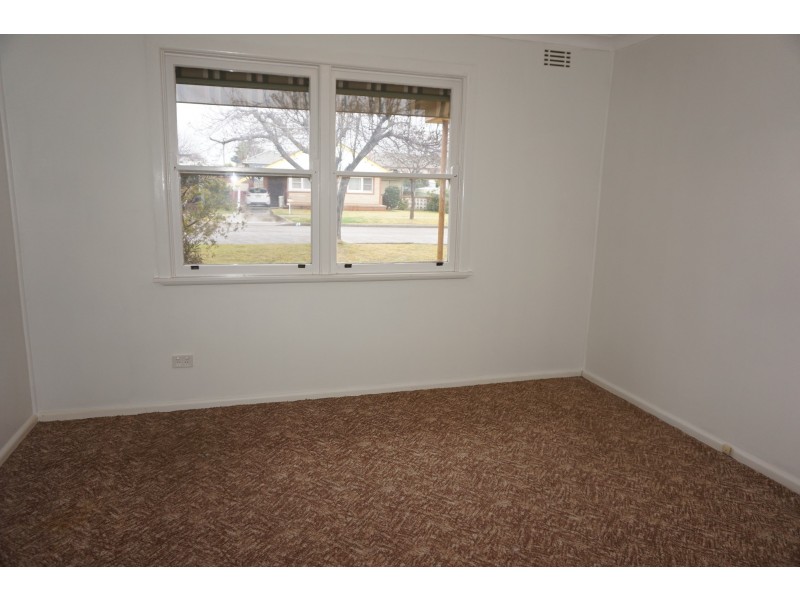 5 Gibson Street, Goulburn NSW 2580