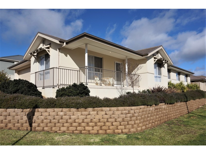 2 Lovet Street, Goulburn NSW 2580