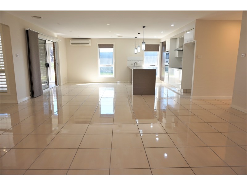 5 Ash Close, Goulburn NSW 2580