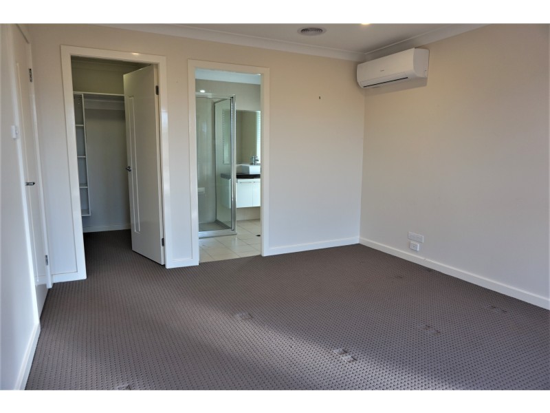 5 Ash Close, Goulburn NSW 2580