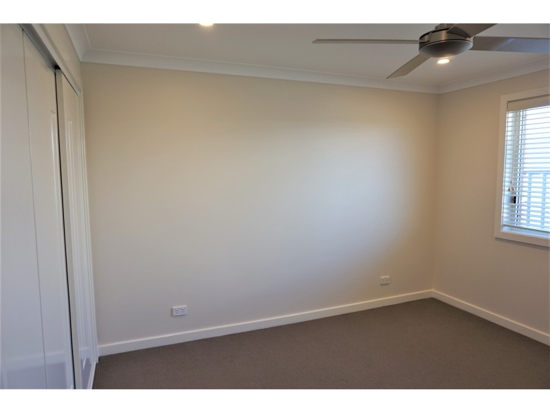 5 Ash Close, Goulburn NSW 2580