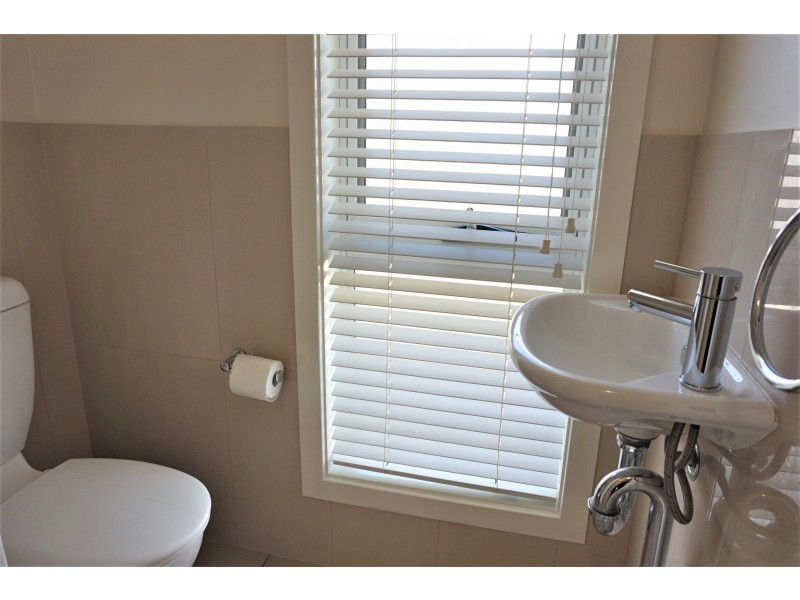 5 Ash Close, Goulburn NSW 2580