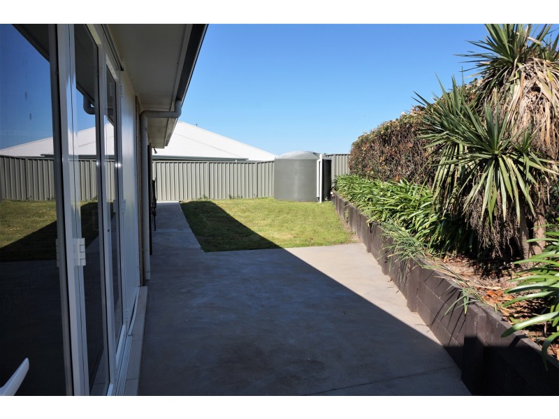 5 Ash Close, Goulburn NSW 2580