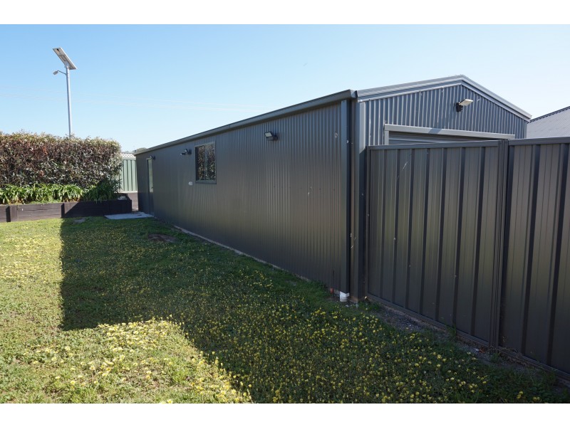 5 Ash Close, Goulburn NSW 2580
