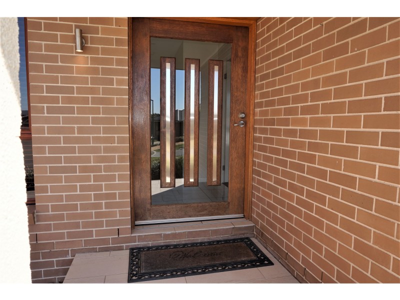 5 Ash Close, Goulburn NSW 2580