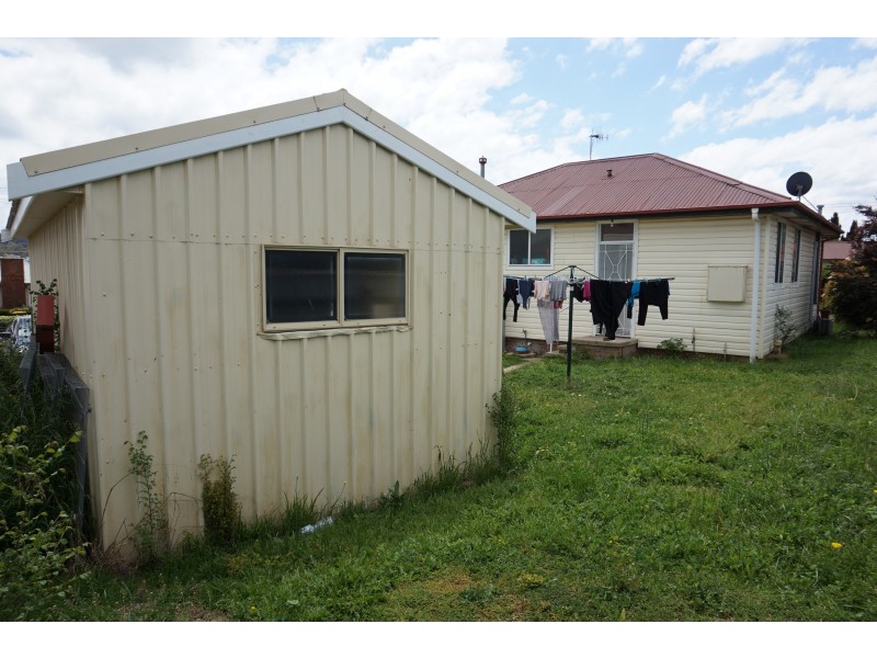 2 Jubilee Avenue, Goulburn NSW 2580