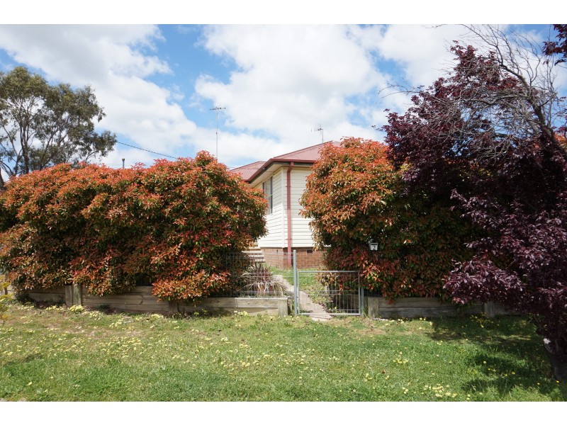 2 Jubilee Avenue, Goulburn NSW 2580