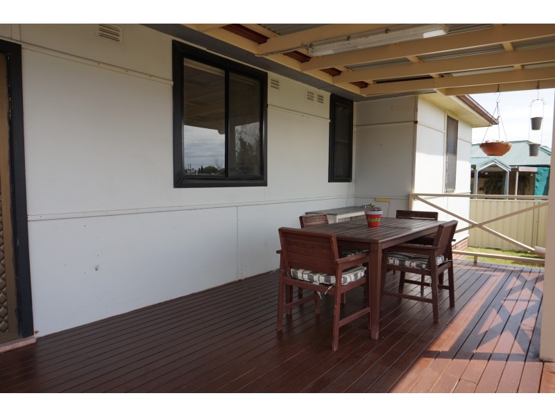 26 Darcy Crescent, Goulburn NSW 2580