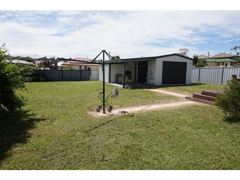 26 Darcy Crescent, Goulburn NSW 2580