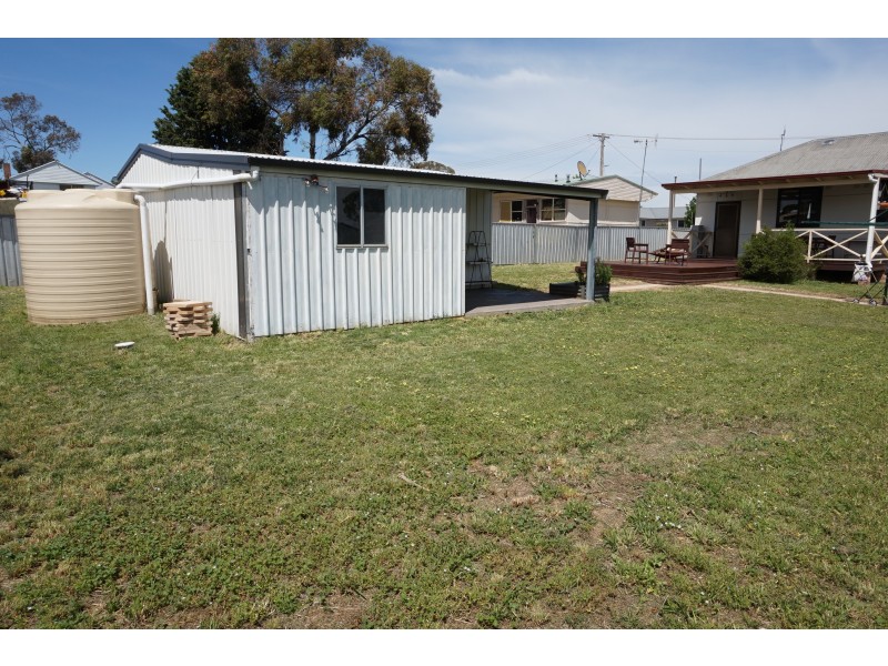 26 Darcy Crescent, Goulburn NSW 2580