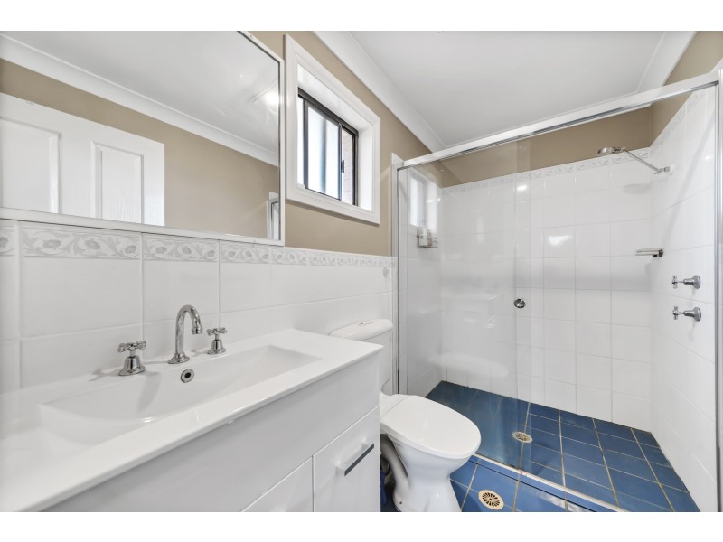 11 Paradise Place, Goulburn NSW 2580