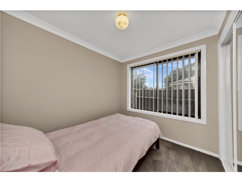 11 Paradise Place, Goulburn NSW 2580