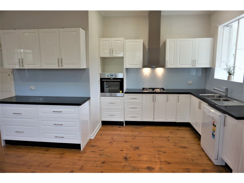 61 Kinghorne Street, Goulburn NSW 2580