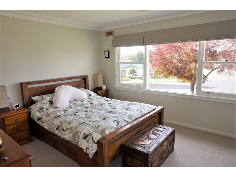 16 Coromandel Street, Goulburn NSW 2580
