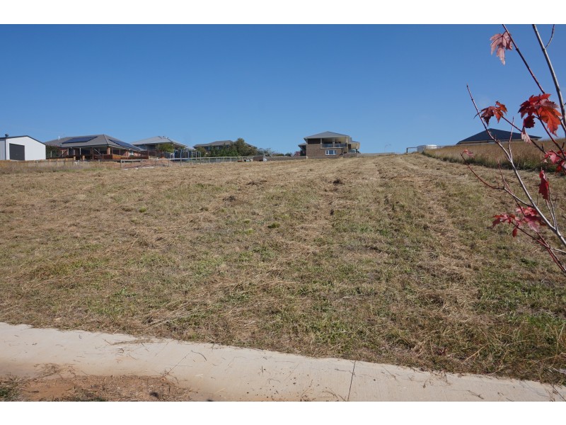 35 Sanctuary Drive, Goulburn NSW 2580