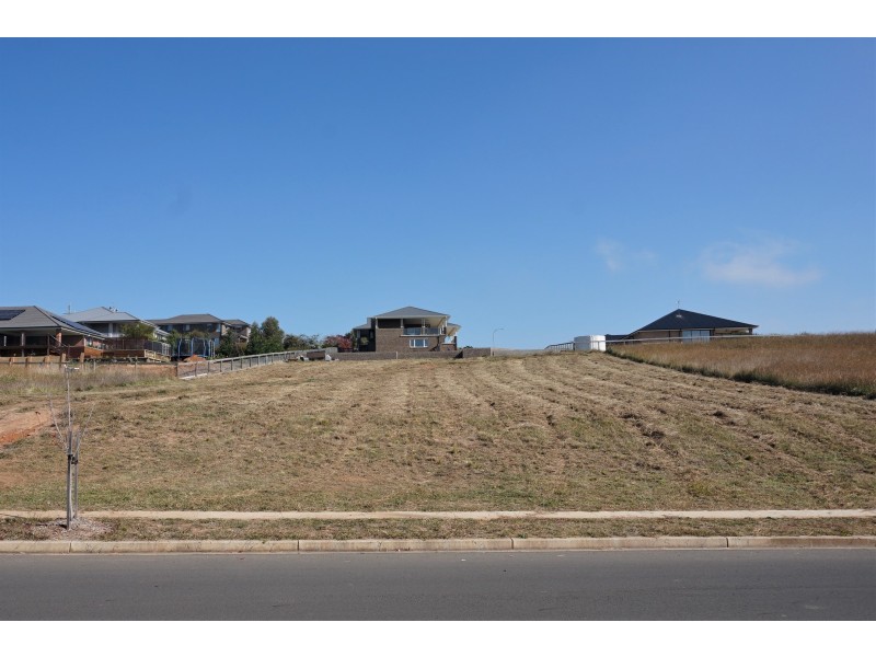 35 Sanctuary Drive, Goulburn NSW 2580