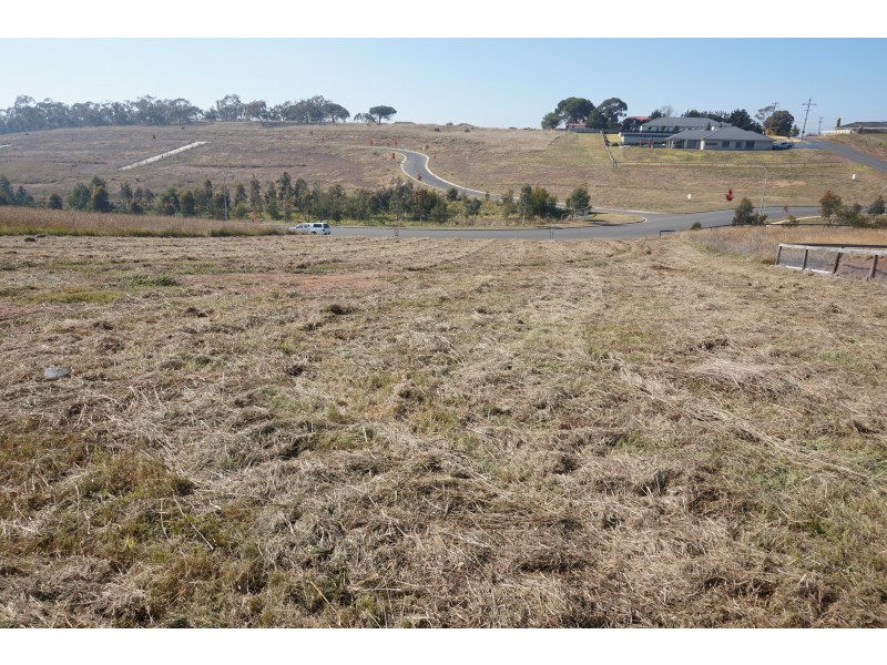 35 Sanctuary Drive, Goulburn NSW 2580