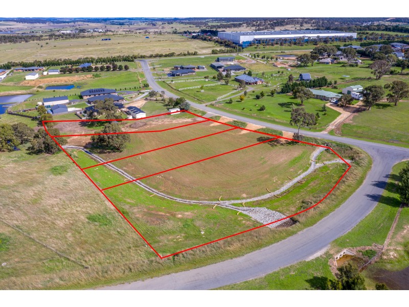 2/24 Bonnett Drive, Goulburn NSW 2580