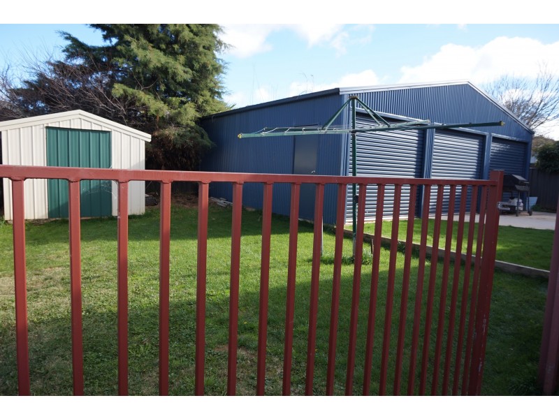 90 Gibson Street, Goulburn NSW 2580