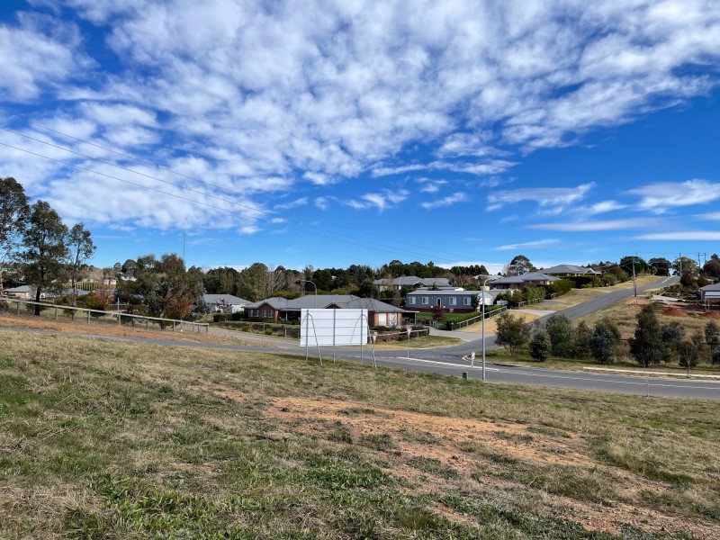 5 Clyde Street (Lot 301 Snowgums), Goulburn NSW 2580