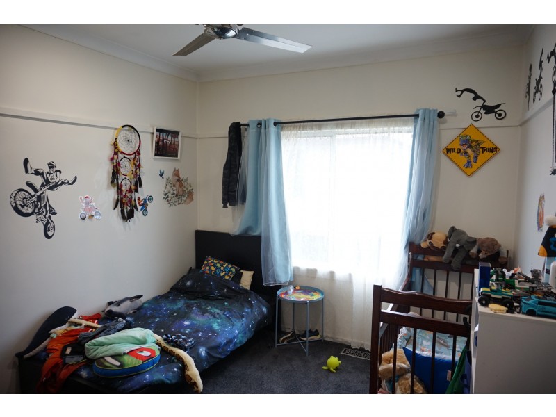 27 Lisgar Street, Goulburn NSW 2580