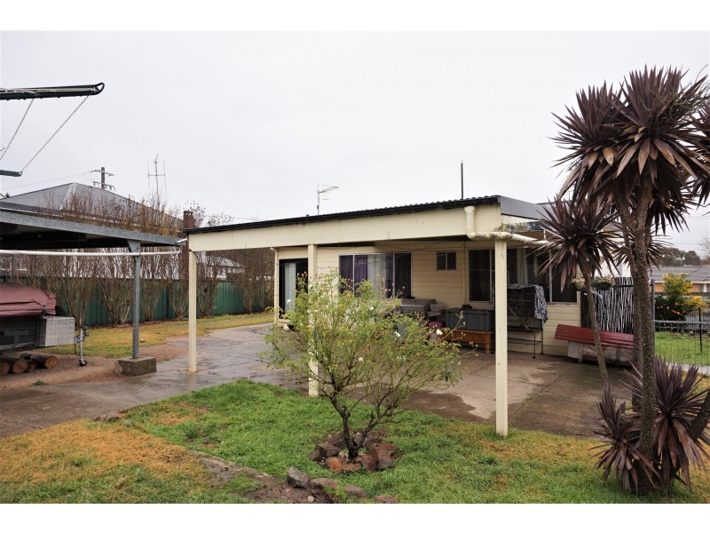 27 Lisgar Street, Goulburn NSW 2580