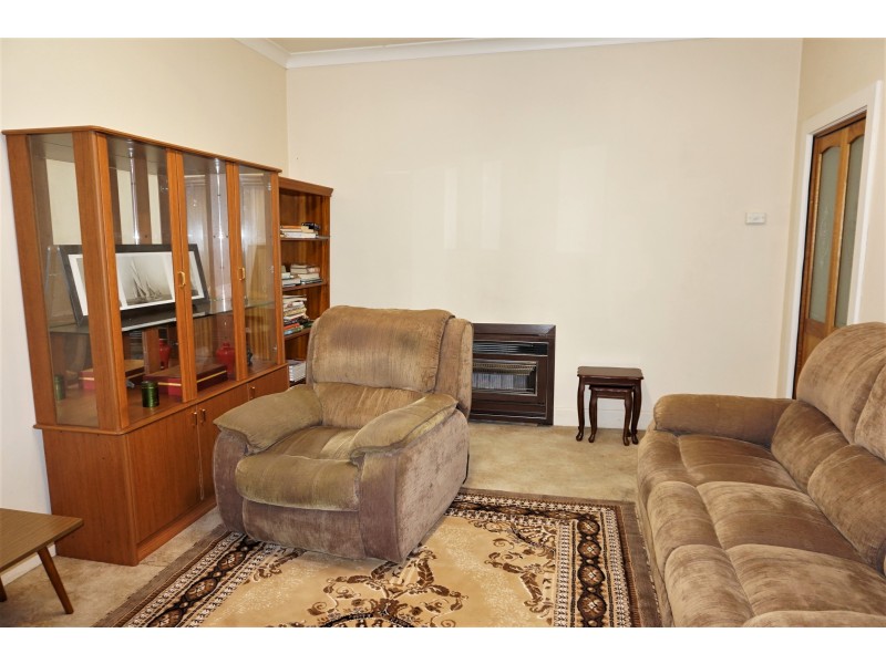 524 Auburn Street, Goulburn NSW 2580