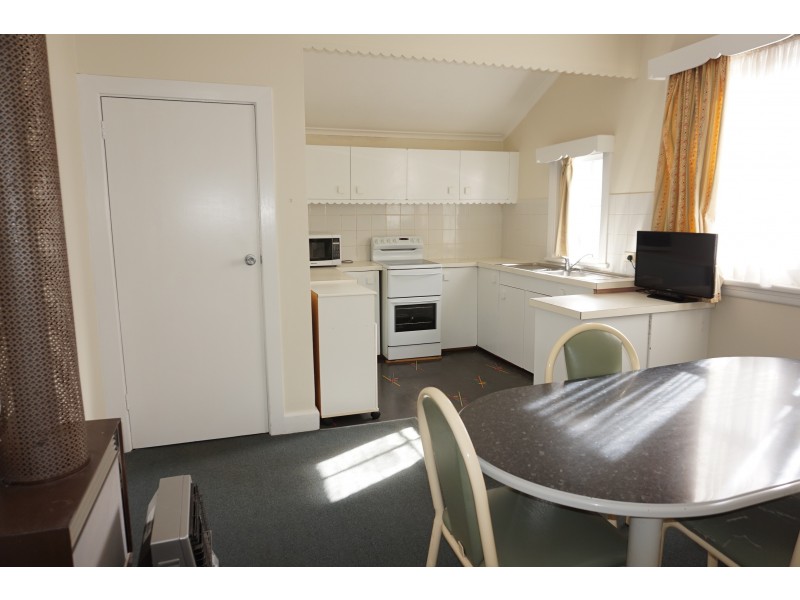 524 Auburn Street, Goulburn NSW 2580