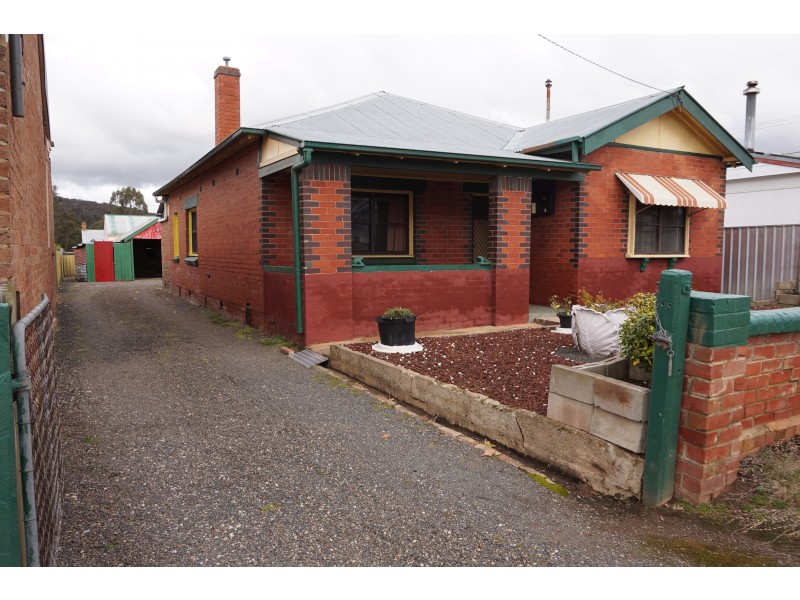 111 Grafton Street, Goulburn NSW 2580
