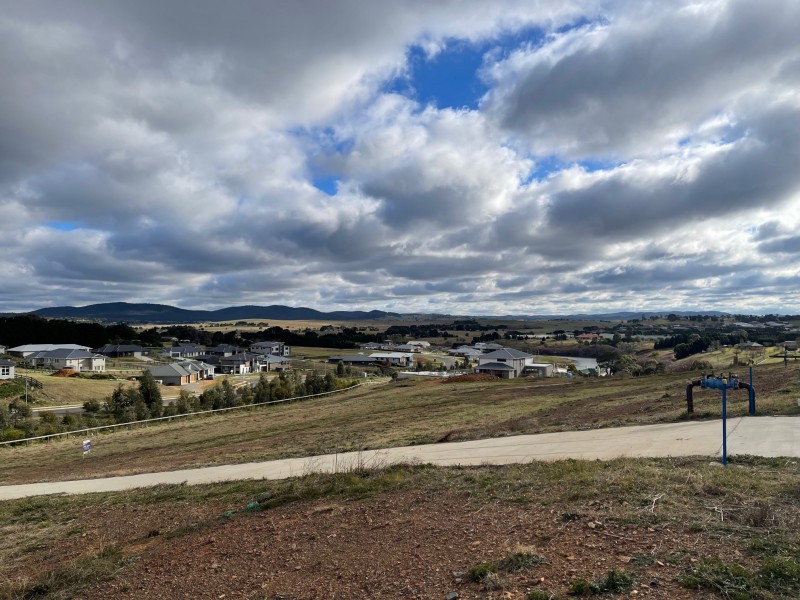 5 Snowgums Drive, Goulburn NSW 2580